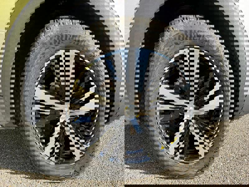 Image Peugeot 5008 2.0 BlueHDi 180 GT EAT8 Matrix leds GPS Carplay Caméra 7 places Régul Adapt Clim auto Gtie 1 an 